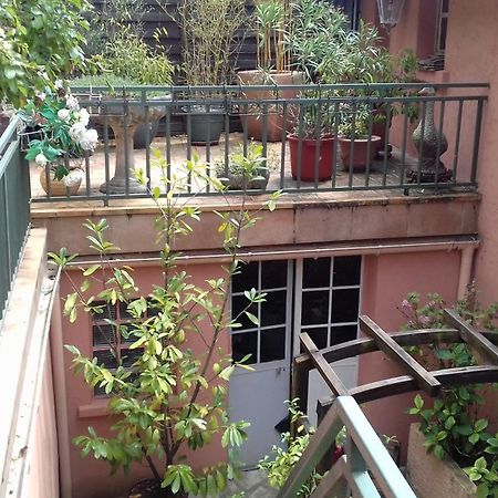 La Maison Rose: Lieu Atypique Hotell Nemours Exteriör bild