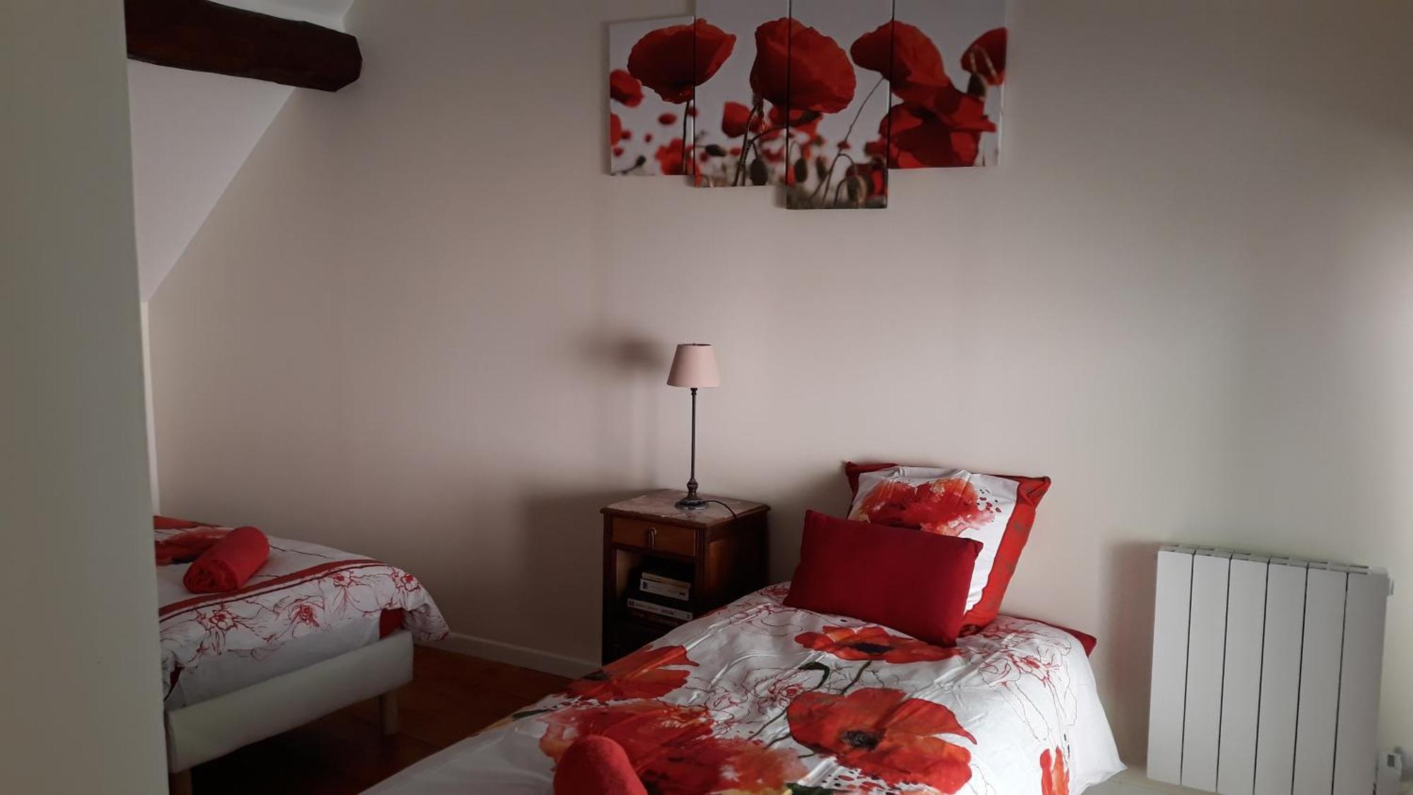 La Maison Rose: Lieu Atypique Hotell Nemours Exteriör bild